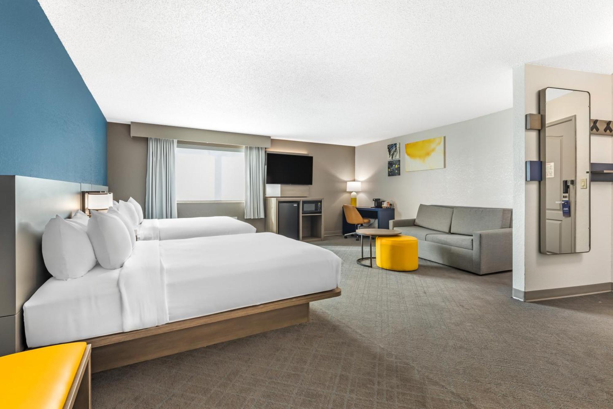 Comfort Suites נאקוגדוצ'ז מראה חיצוני תמונה