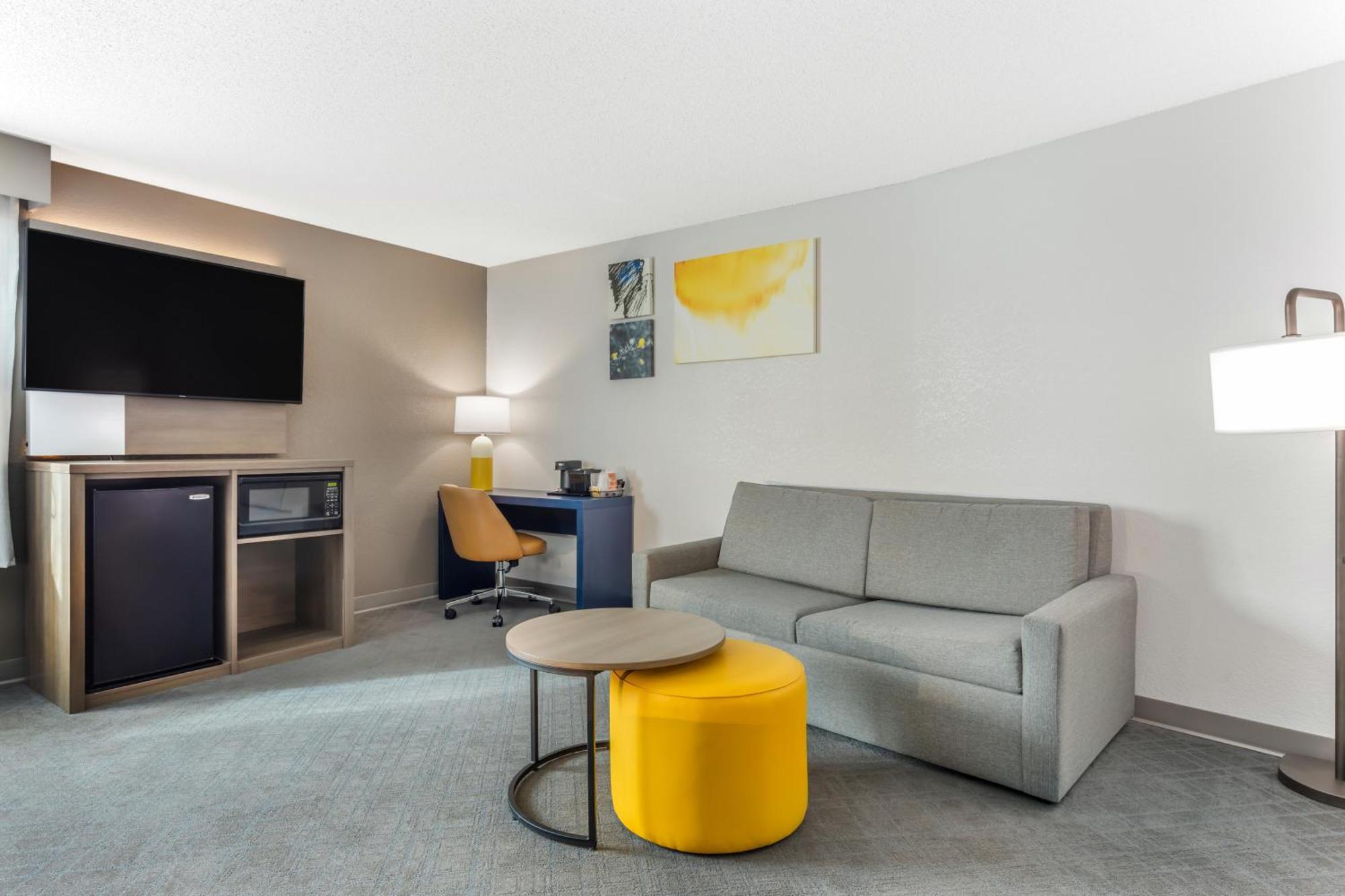 Comfort Suites נאקוגדוצ'ז מראה חיצוני תמונה
