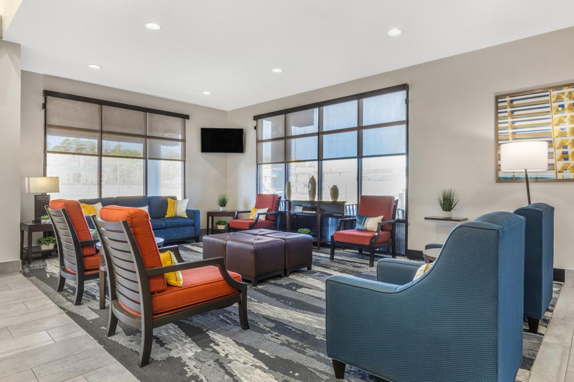 Comfort Suites נאקוגדוצ'ז מראה חיצוני תמונה