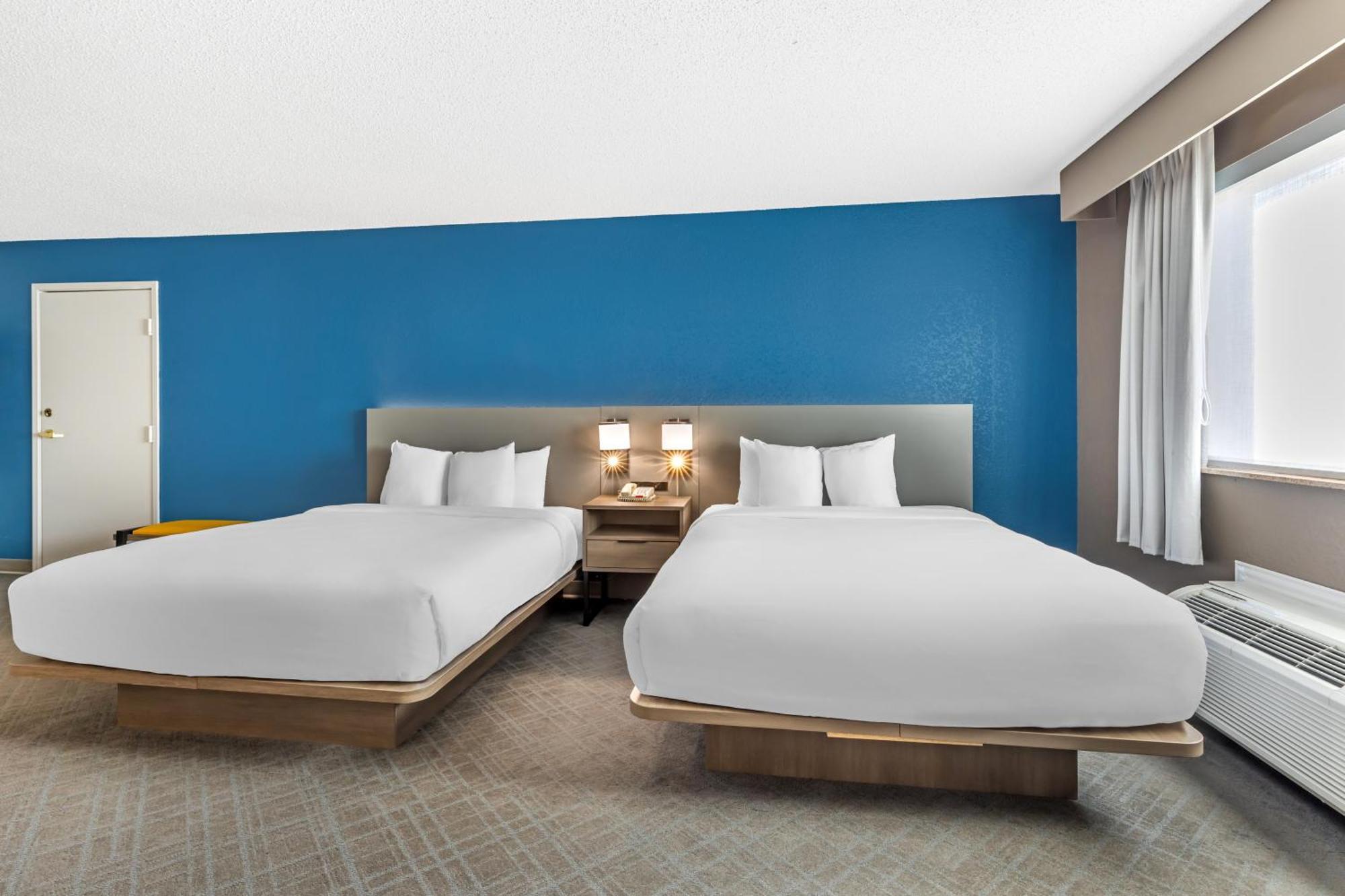 Comfort Suites נאקוגדוצ'ז מראה חיצוני תמונה