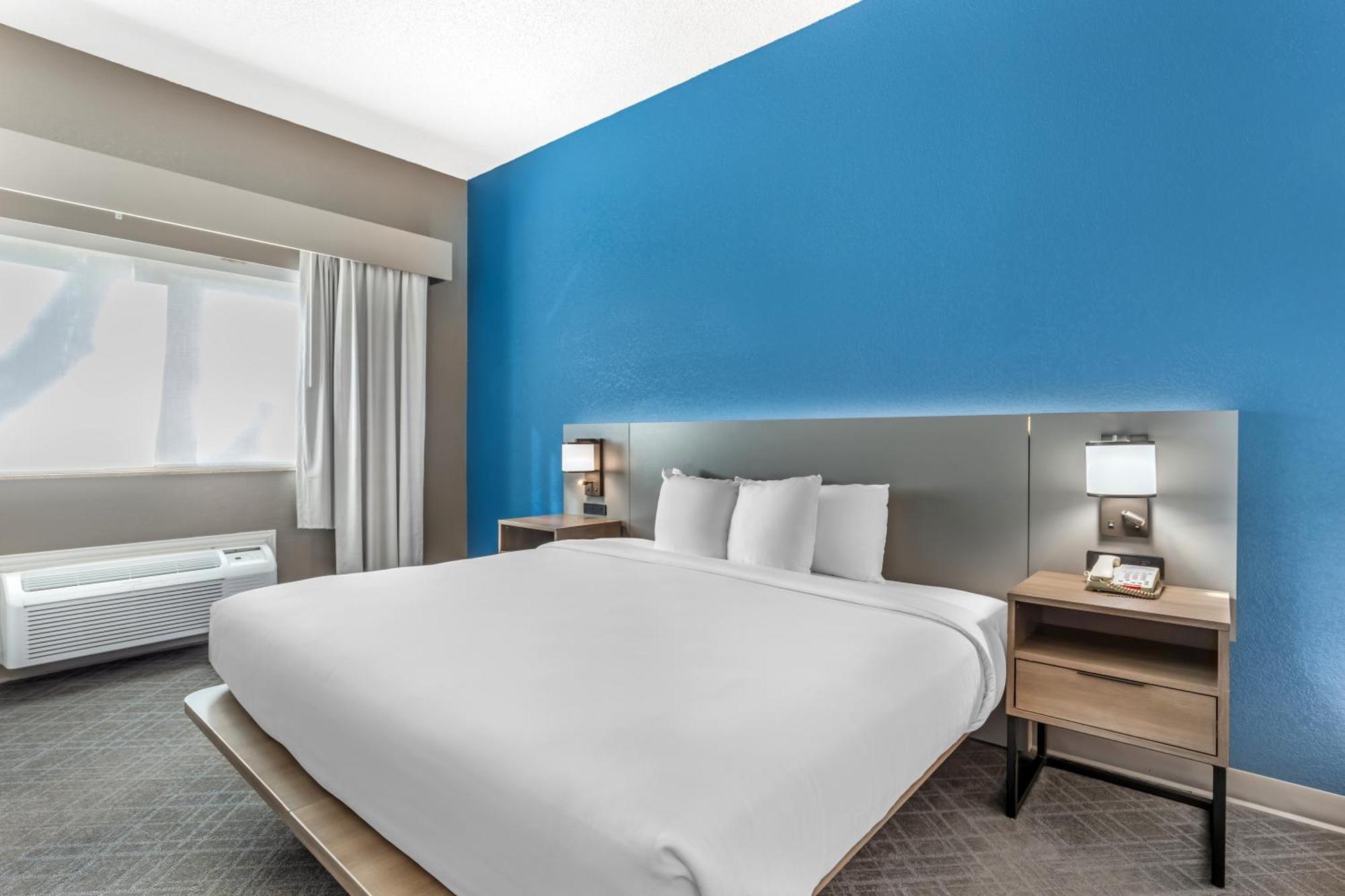 Comfort Suites נאקוגדוצ'ז מראה חיצוני תמונה