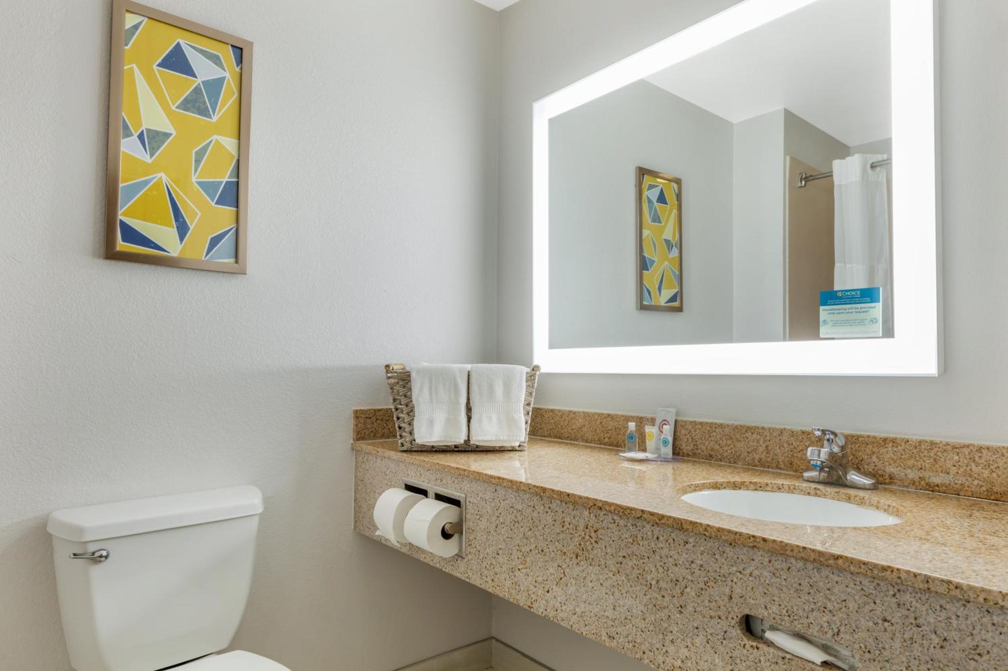 Comfort Suites נאקוגדוצ'ז מראה חיצוני תמונה