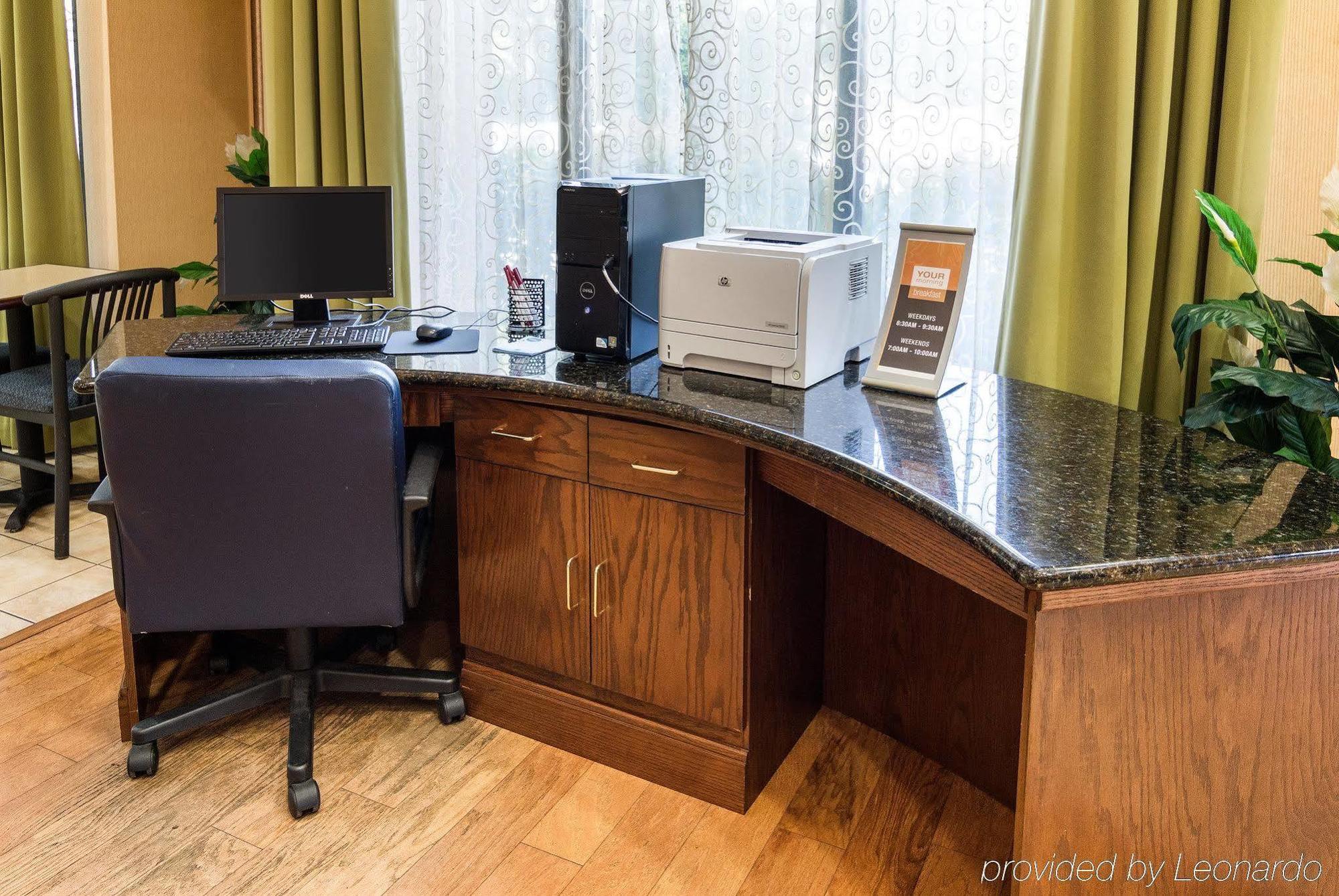Comfort Suites נאקוגדוצ'ז מראה חיצוני תמונה